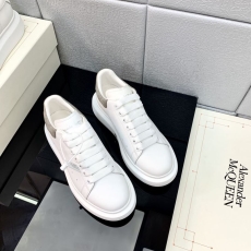 Alexander Mcqueen Low Shoes